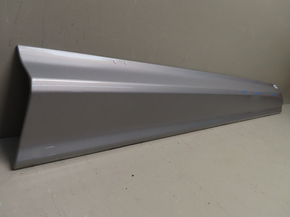 2022 VOLVO XC60 DOOR RIGHT SIDE TRIM MOLDING OEM 31440303