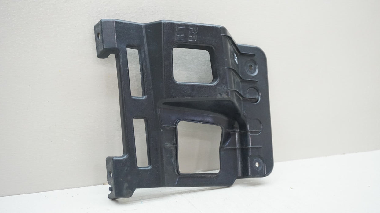 2018-2023 KIA STINGER REAR LEFT BUMPER LOWER MOUNT BRACKET OEM 86685-J5000