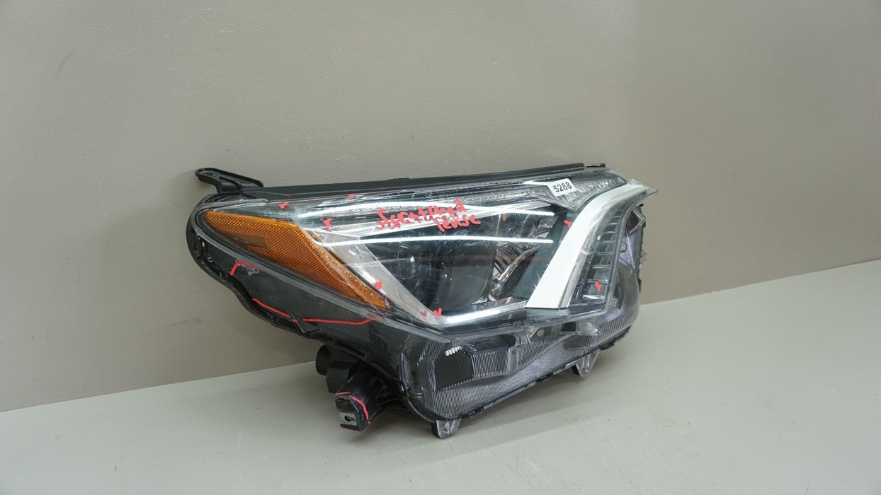 2016-2018 TOYOTA RAV4 SUV FRONT RIGHT PASSENGER SIDE HEADLIGHT LAMP HALOGEN OEM