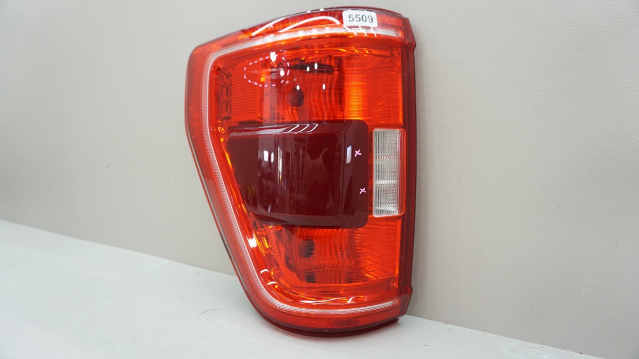 2021-2023 FORD F150 F-150 XLT REAR LH LEFT DRIVER SIDE TAIL LIGHT OEM