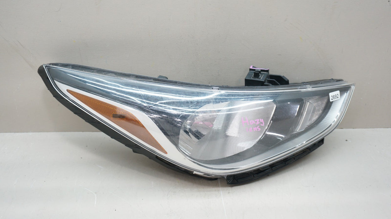 2015-2017 HYUNDAI ACCENT FRONT RIGHT PASSENGER SIDE HALOGEN HEADLIGHT OEM
