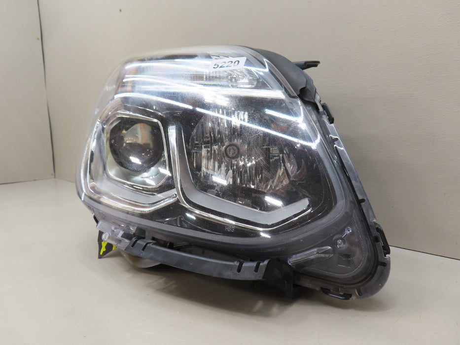 2016 2017 CHEVROLET EQUINOX FRONT RIGHT PASSENGER HEADLIGHT HALOGEN OEM