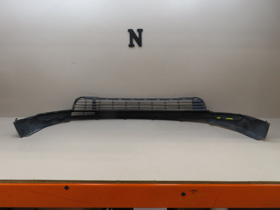2014-2016 TOYOTA HIGHLANDER FRONT LOWER BUMPER COVER OEM 52129-0E010