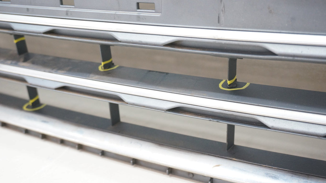 *FOR PARTS* 2018-2019 AUDI A5 FRONT RADIATOR GRILLE GRILL 8W6853651AB OEM