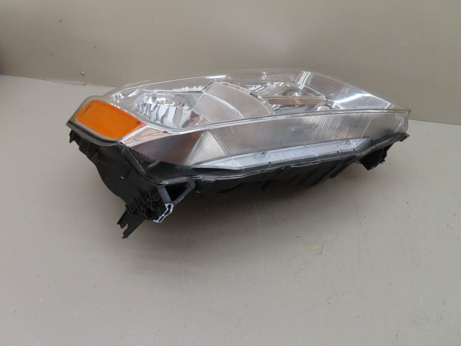 2012 - 2015 HONDA PILOT FRONT RIGHT PASSENGER SIDE HEADLIGHT LAMP HALOGEN OEM