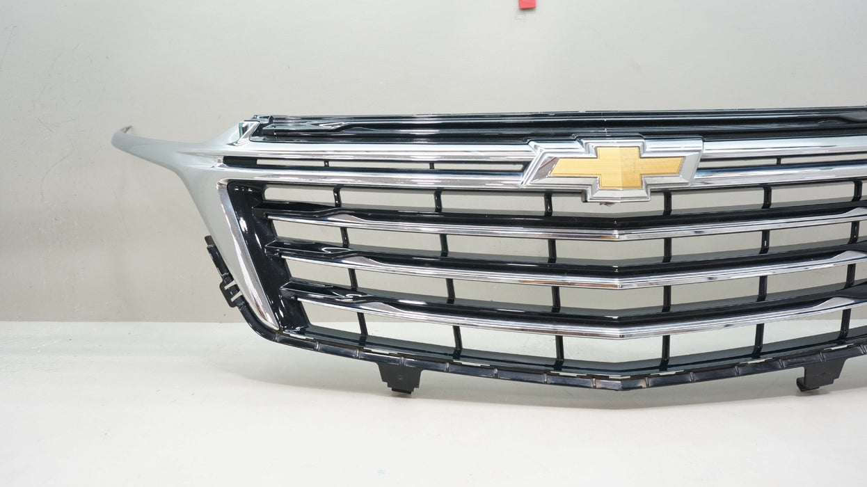2022-2023 CHEVROLET EQUINOX FRONT BUMPER RADIATOR GRILLE OEM 84421473