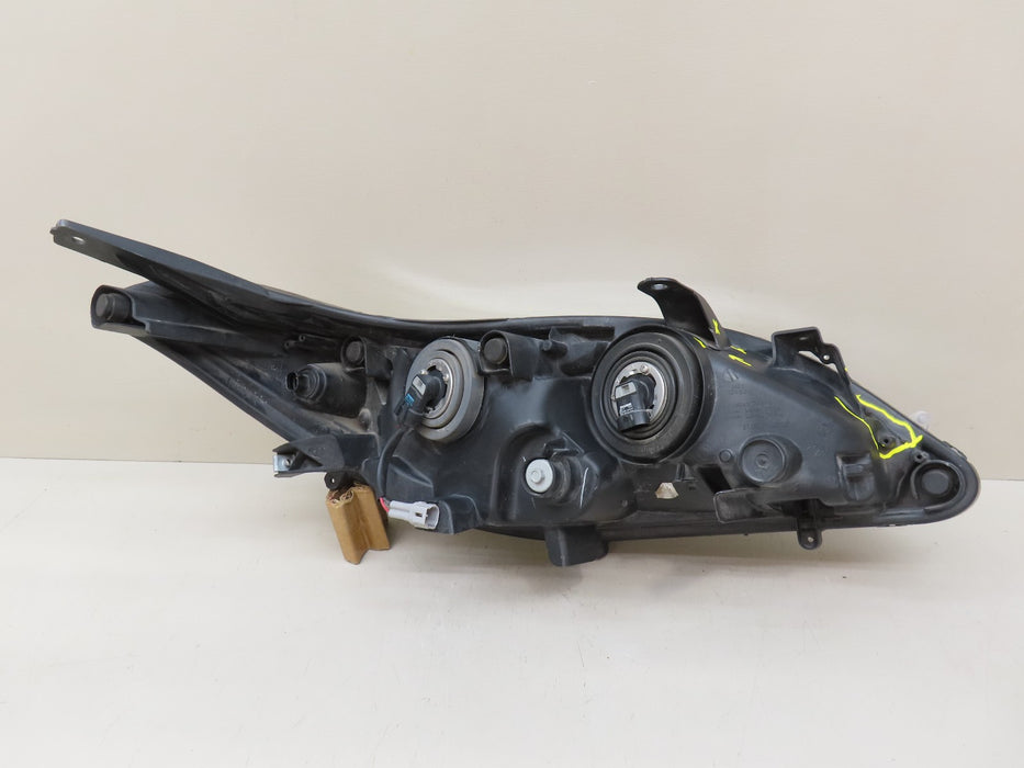 2013-2015 TOYOTA AVALON FRONT RIGHT PASSENGER SIDE HEADLIGHT OEM 9304