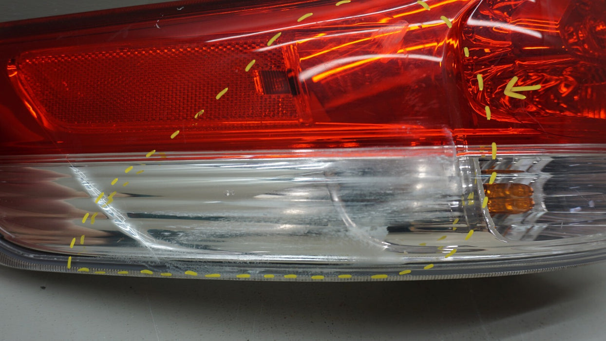 2011-2014 TOYOTA SIENNA REAR LH LEFT DRIVER SIDE OUTER TAIL LIGHT OEM