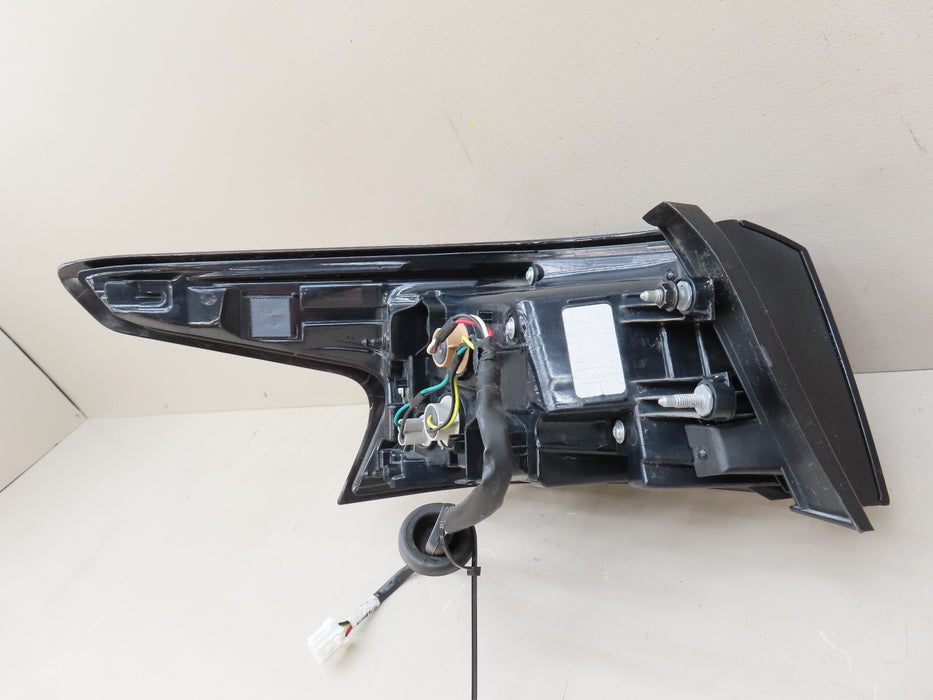 2019-2023 NISSAN ALTIMA REAR RIGHT PASSENGER SIDE TAIL LIGHT OEM