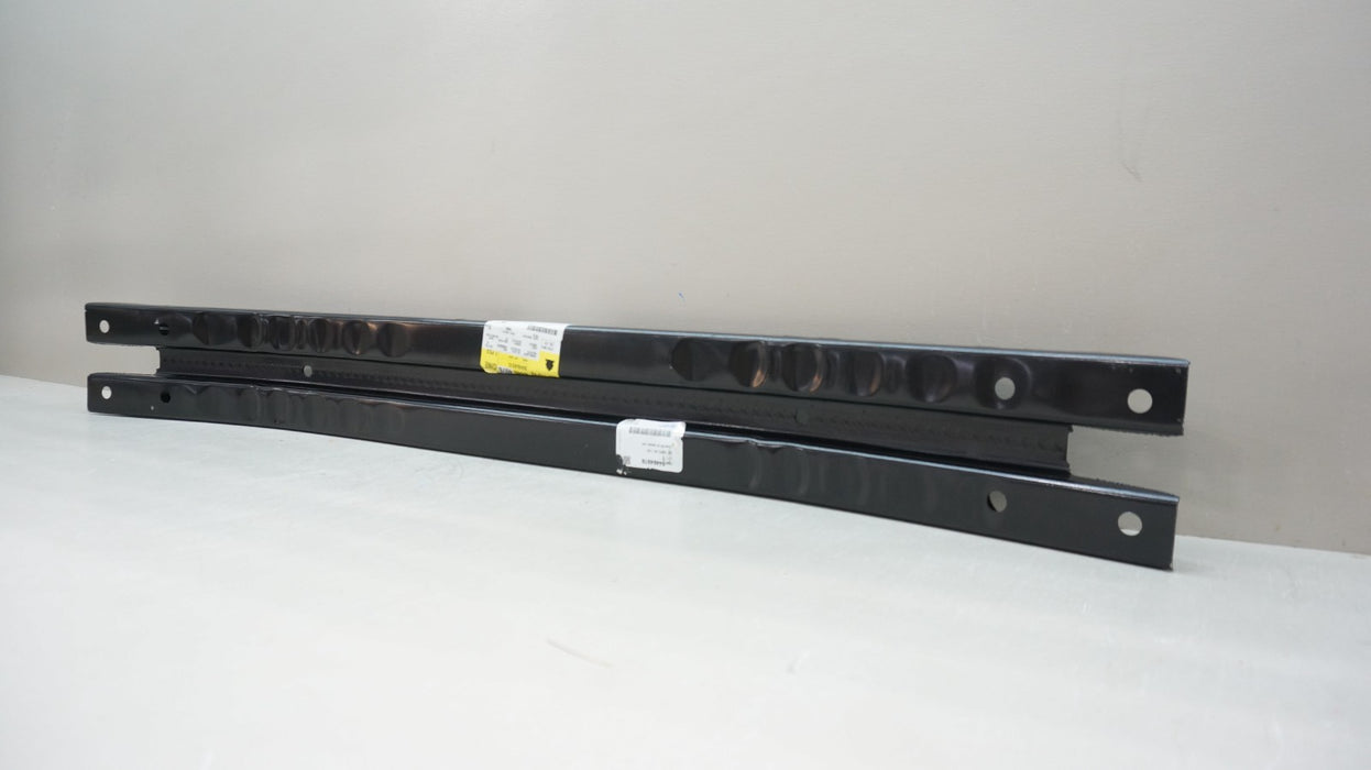 2019-2025 CHEVROLET BLAZER FRONT BUMPER REINFORCEMENT BAR OEM 84464976