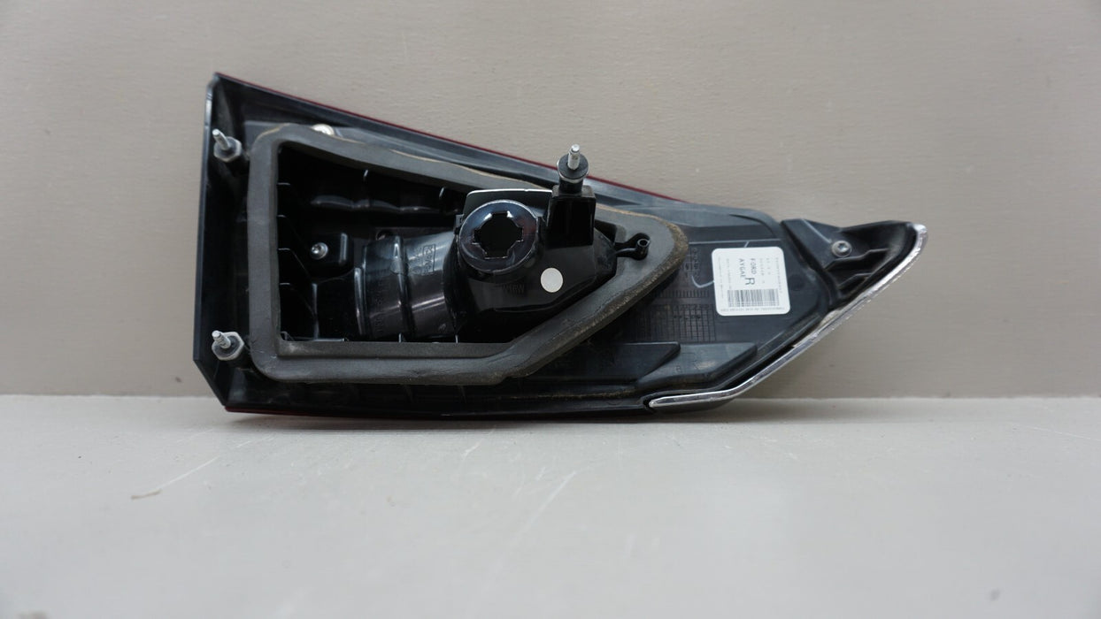 2017-2019 FORD FUSION REAR RH RIGHT PASSENGER SIDE INNER TAIL LIGHT OEM