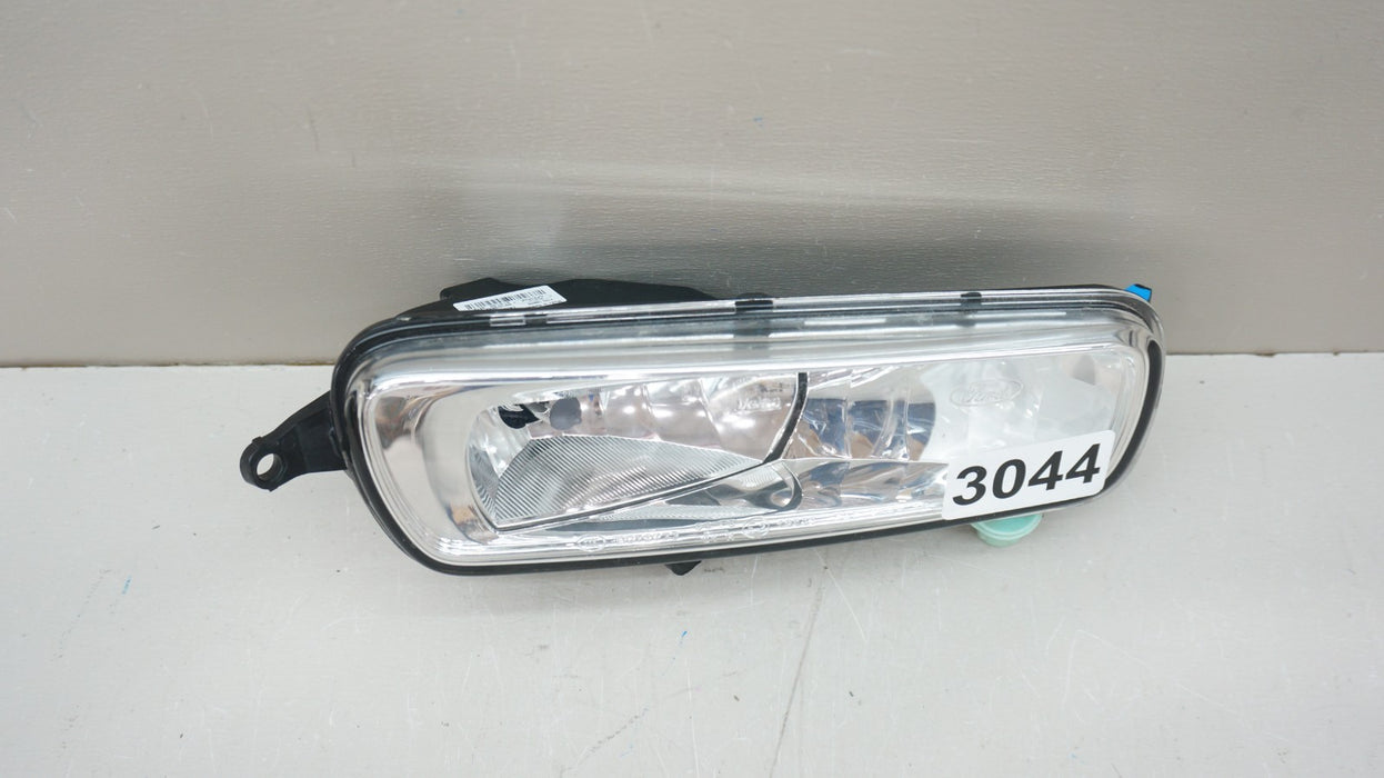 2014-2018 FORD FOCUS RH RIGHT PASSENGER FOG LIGHT OEM 90041467
