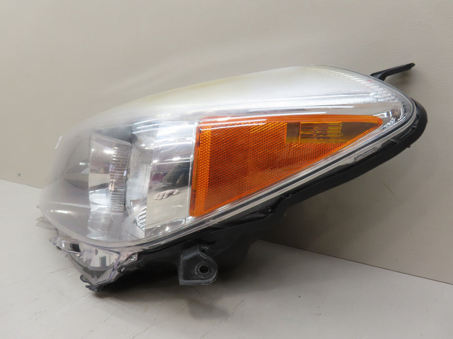 2012-2014 TOYOTA YARIS FRONT LEFT DRIVER SIDE HEADLIGHT HALOGEN OEM