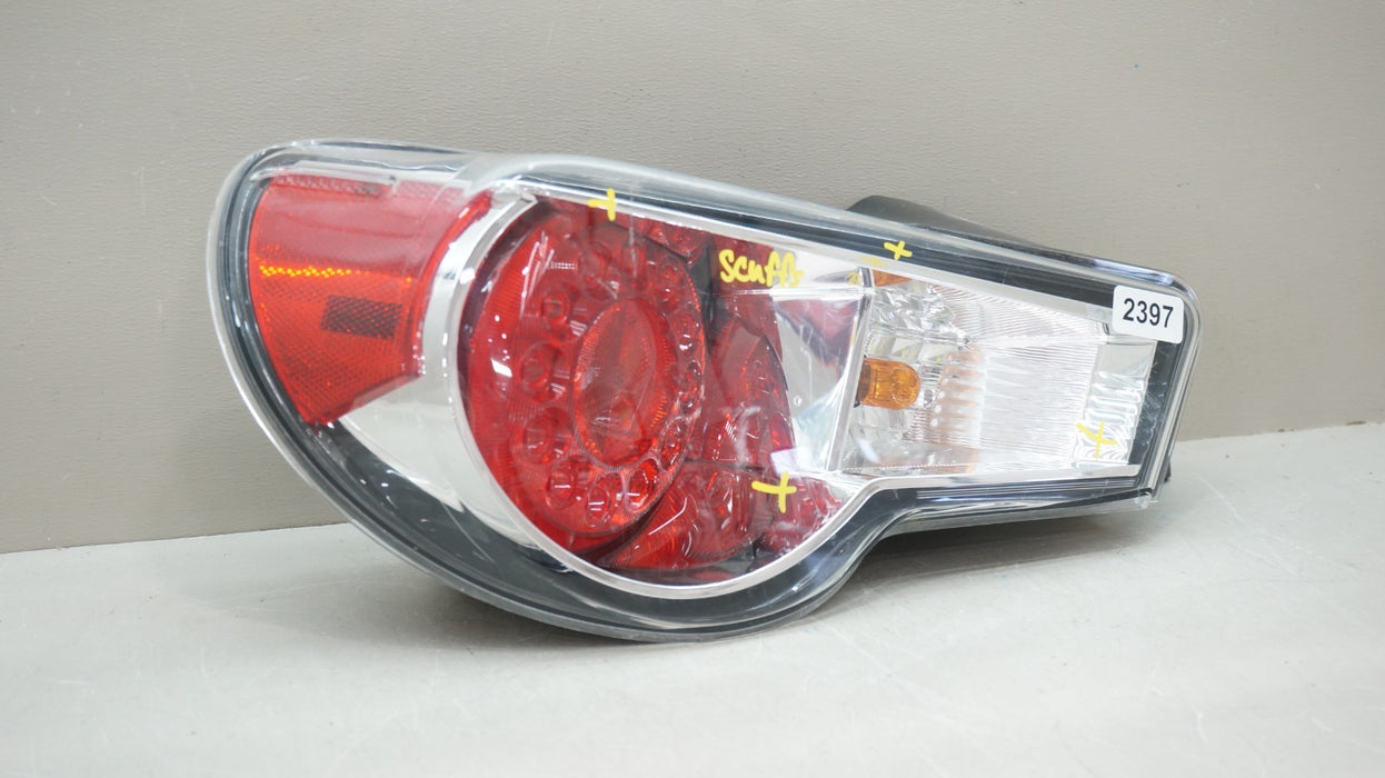 2013-2016 SUBARU BRZ REAR LEFT DRIVERS SIDE TAIL LIGHT OEM