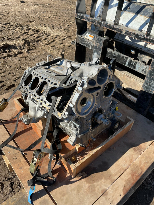 2016-2018 ASTON MARTIN VANTAGE 4.0 MOTOR BLOCK  BI TURBO