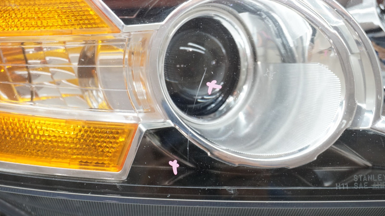 2014-2017 HONDA ODYSSEY FRONT RIGHT PASSENGER SIDE HEADLIGHT HALOGEN OEM