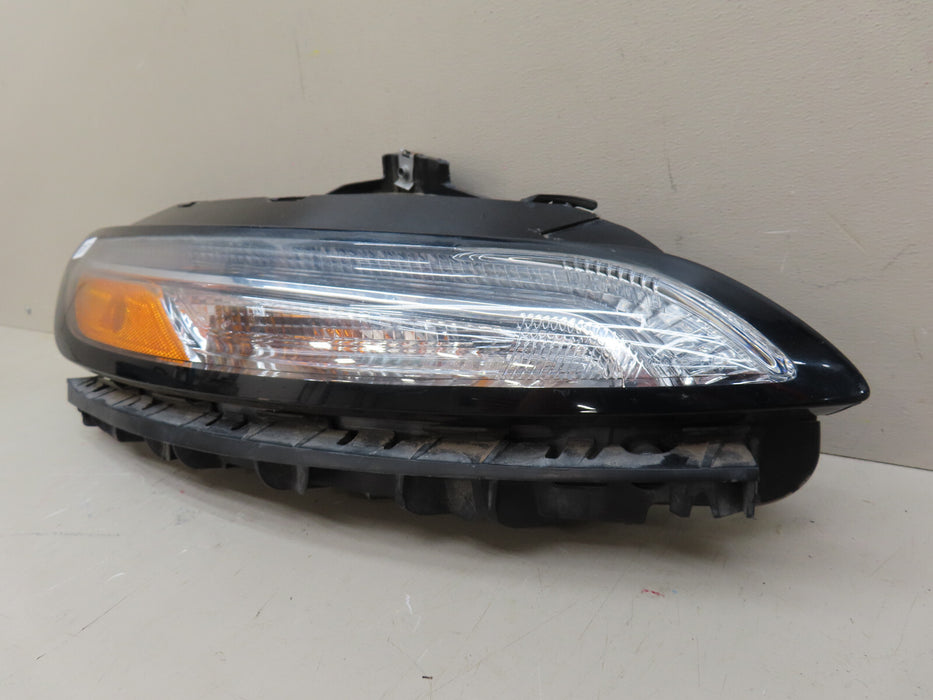 2014-2018 JEEP CHEROKEE FRONT RIGHT PASSENGER SIDE RUNNING LIGHT OEM