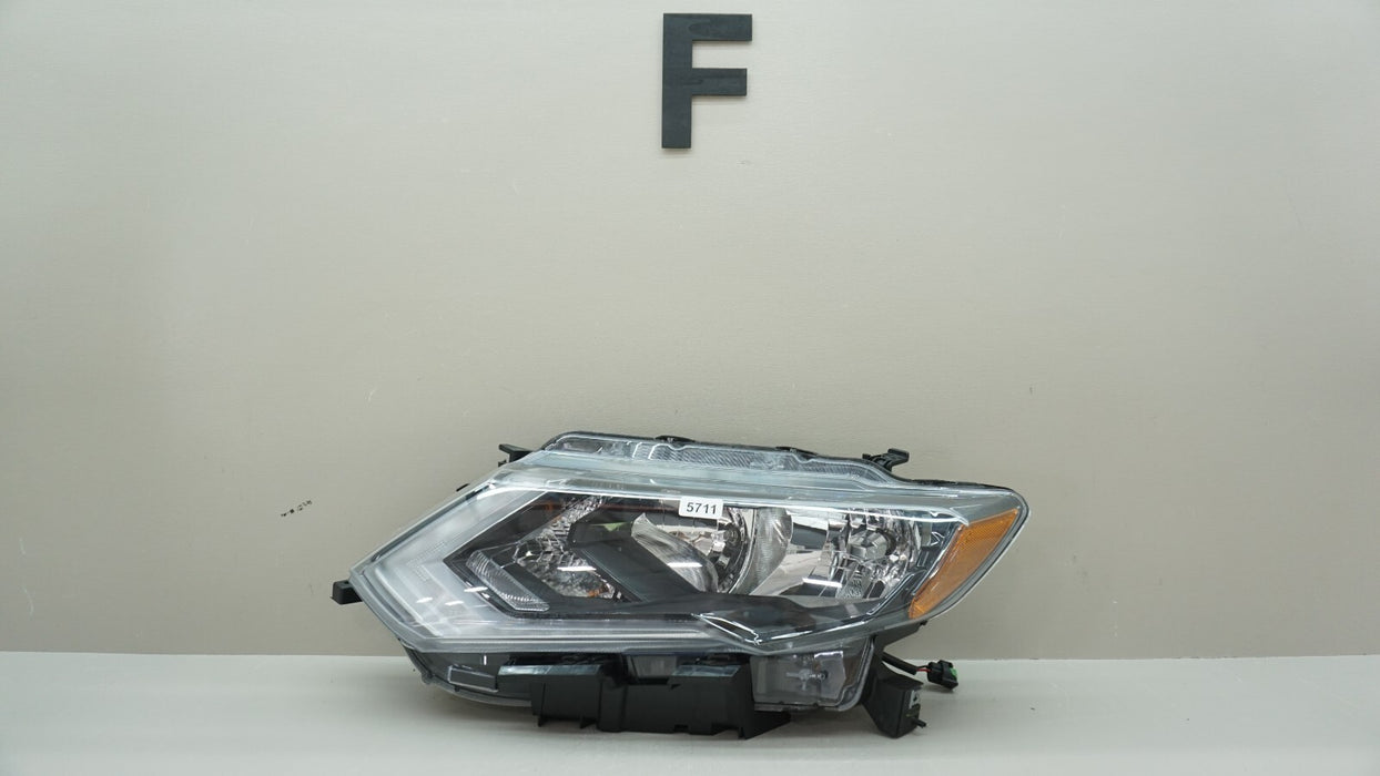 2017-2019 NISSAN ROGUE FRONT LEFT DRIVER SIDE HEADLIGHT HALOGEN HEADLAMP