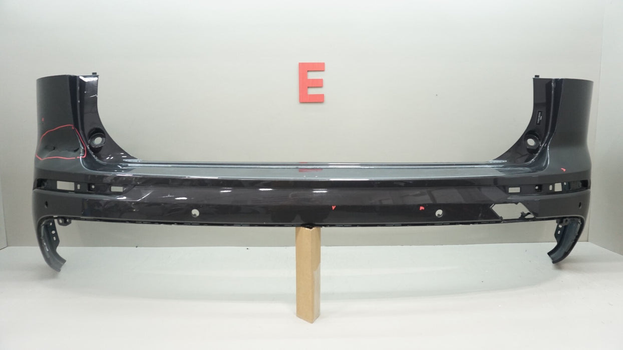 2018-2020 VOLVO XC60 REAR BUMPER COVER PANEL OEM 31425198