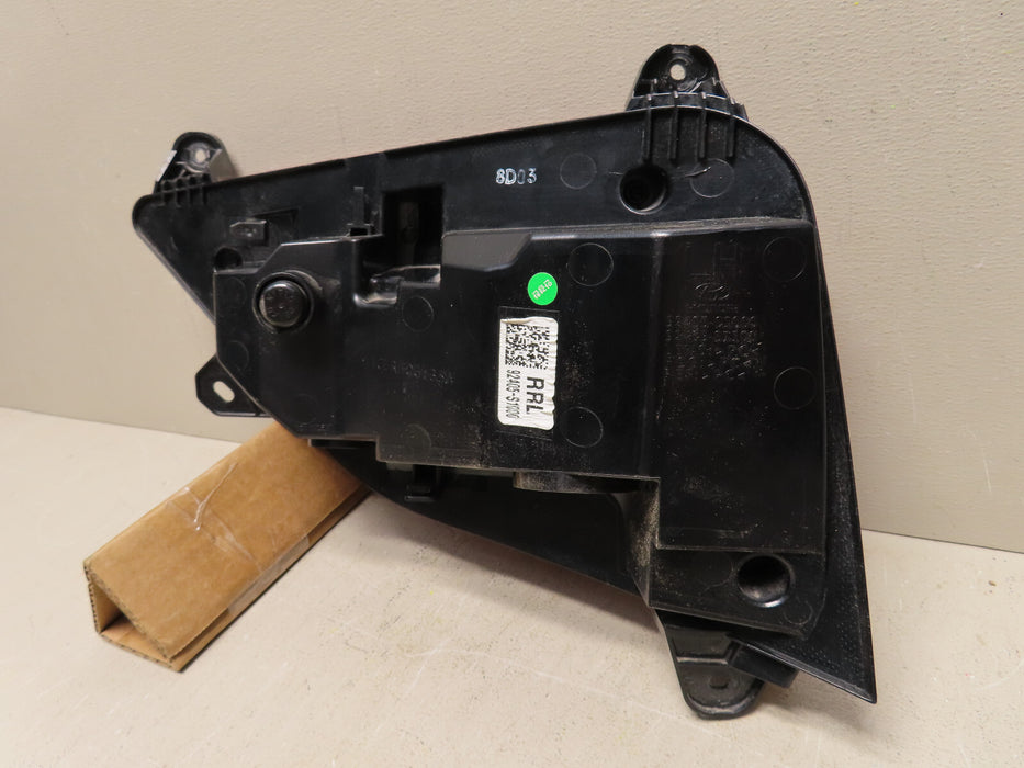 2019 2020 HYUNDAI SANTA FE REAR BUMPER BACKUP LIGHT LEFT DRIVER SIDE OEM