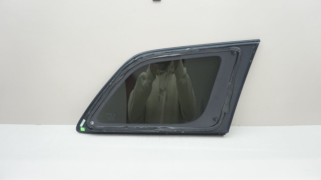 2017-2021 JEEP GRAND CHEROKEE REAR LEFT QUARTER WINDOW 68259511AB OEM