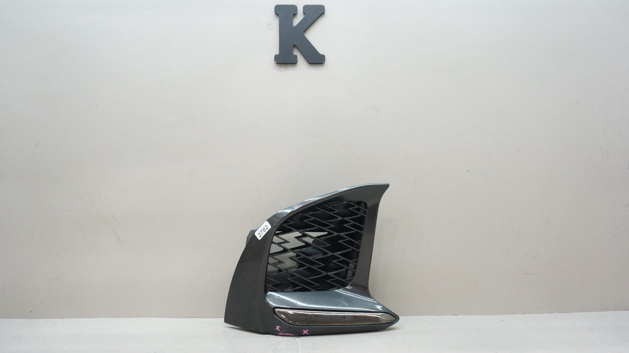 2018-2020 LEXUS LS500 FRONT RIGHT GRILLE TRIM MOLDING 53115-50070 OEM