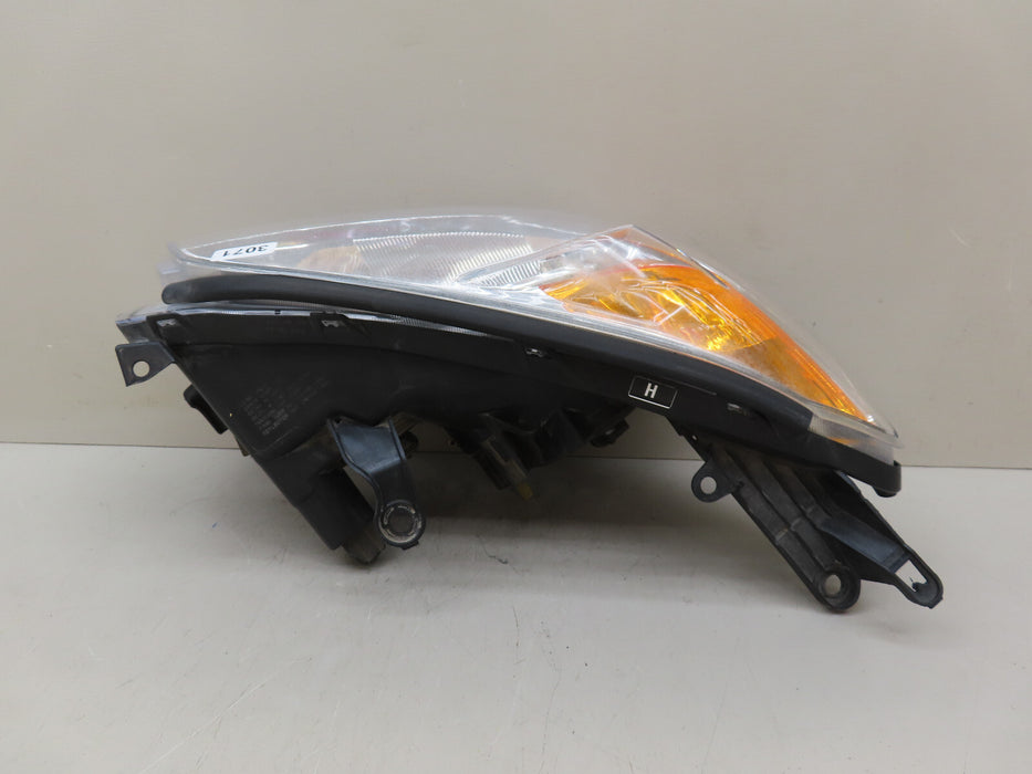 2009-2012 TOYOTA RAV4 FRONT RIGHT PASSENGER SIDE HEADLIGHT OEM