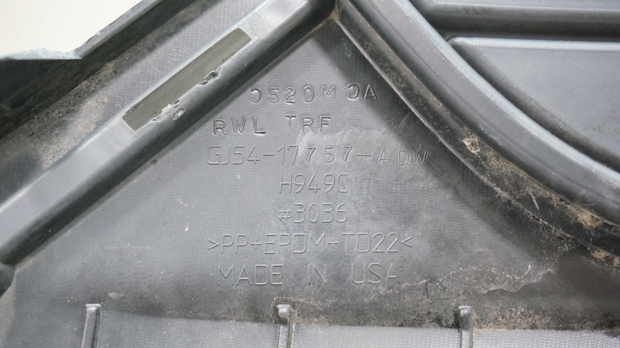 2017-2019 FORD ESCAPE FRONT BUMPER LOWER BUMPER VALANCE OEM