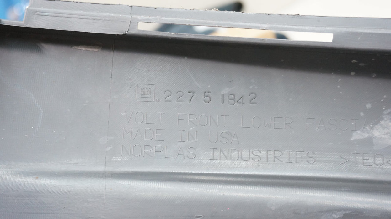 2011-2015 CHEVROLET VOLT FRONT LOWER BUMPER VALANCE SKID PANEL 22751842 OEM