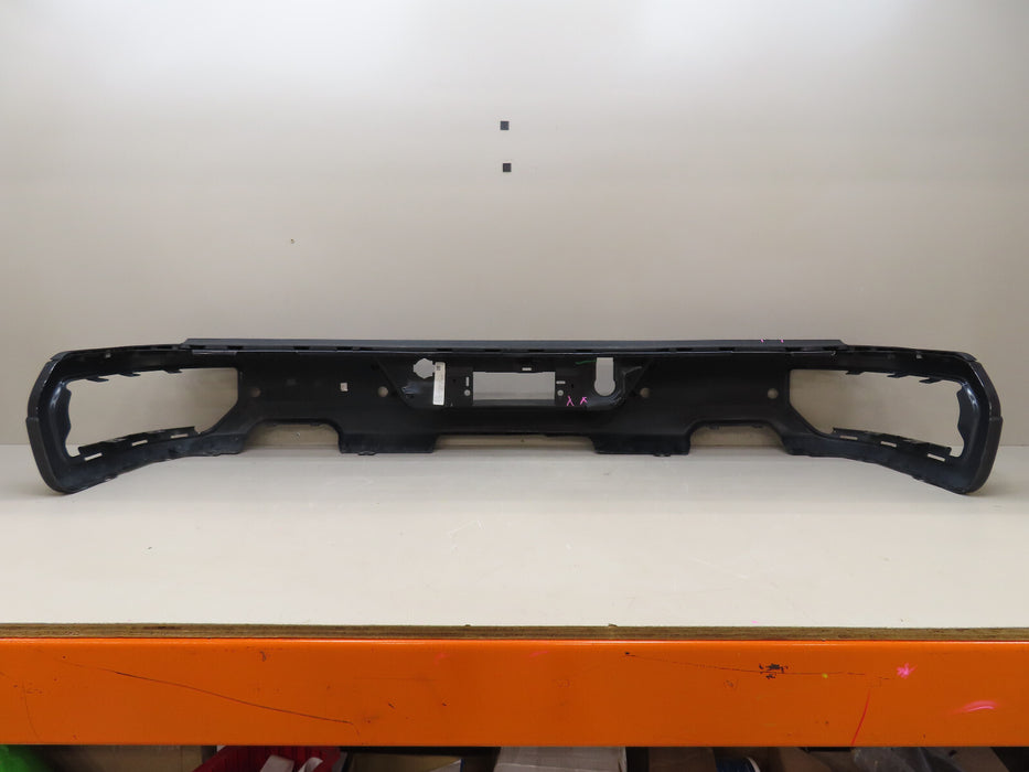 2019-2023 CHEVOLET SILVERADO/ GMC SIERRA 1500 REAR BUMPER METAL OEM