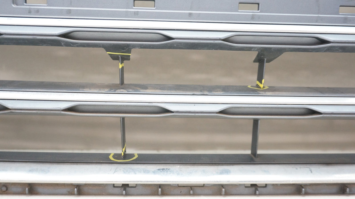 *FOR PARTS* 2018-2019 AUDI A5 FRONT RADIATOR GRILLE GRILL 8W6853651AB OEM