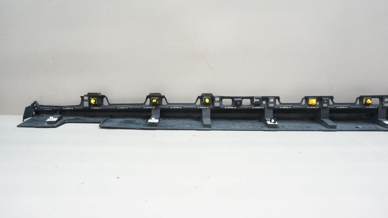 2020-2022 HYUNDAI SONATA RIGHT ROCKER SIDE SKIRT LOWER MOLDING OEM 87772-L1000