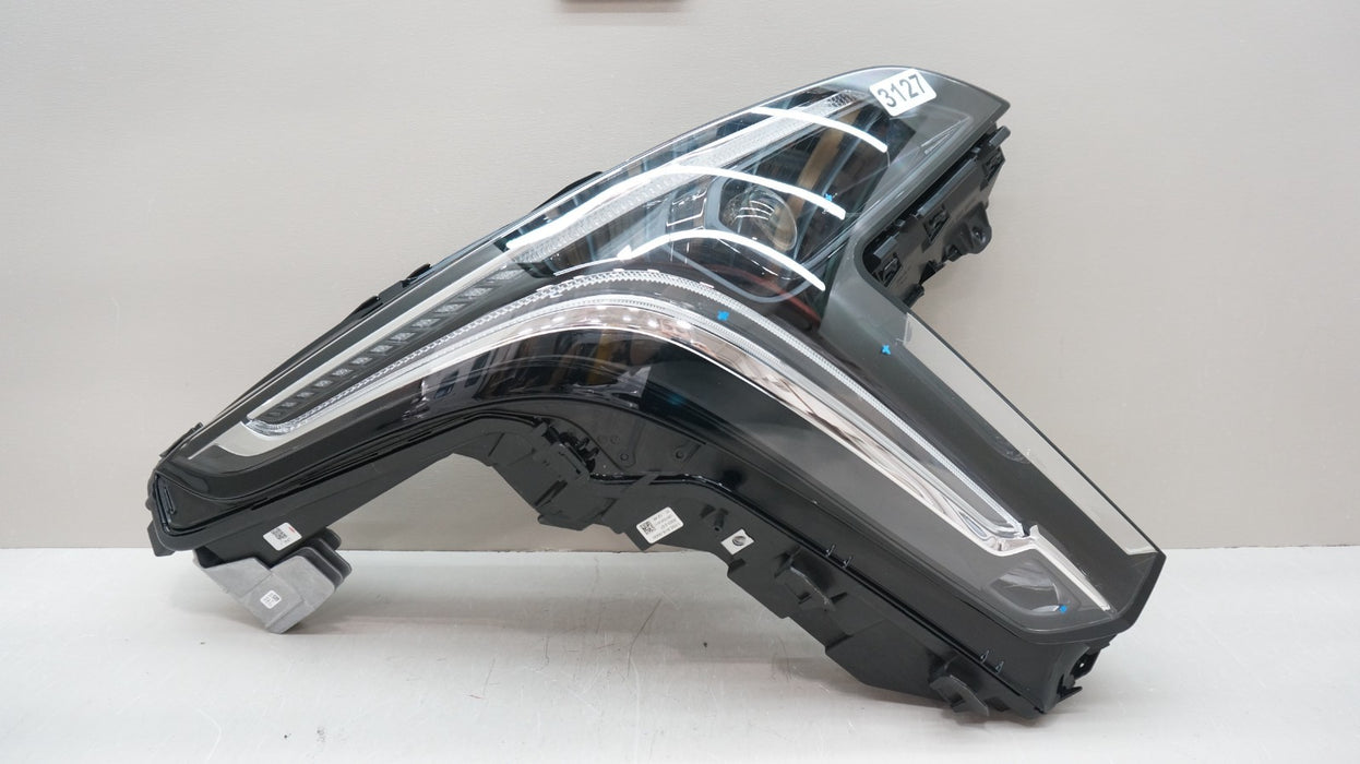 2019-2023 CADILLAC XT4 FRONT RIGHT PASSENGER SIDE LED HEADLIGHT OEM