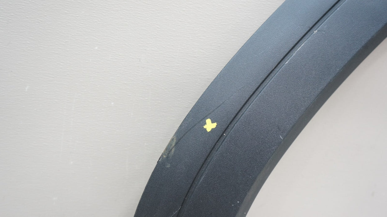 2019-2023 GMC SIERRA 1500 FRONT LEFT SIDE FENDER FLARE OEM 962772104 (R.T)