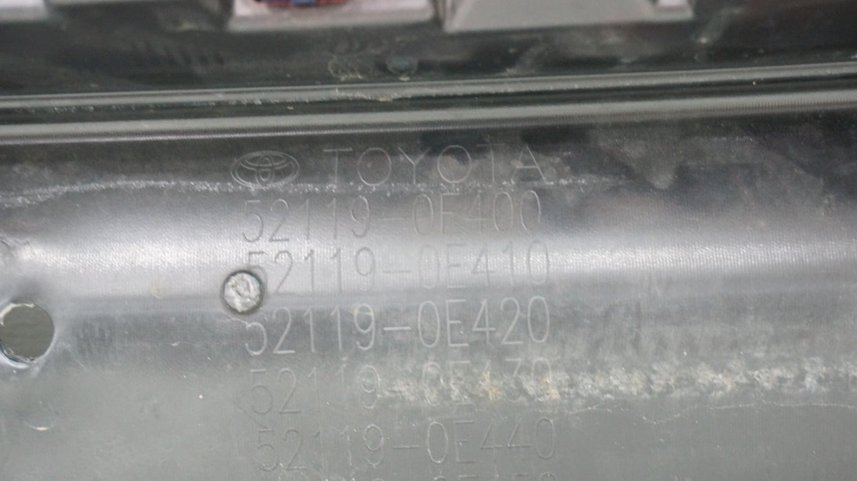 2020-2023 TOYOTA HIGHLANDER FRONT BUMPER COVER PANEL WITH GRILLE OEM