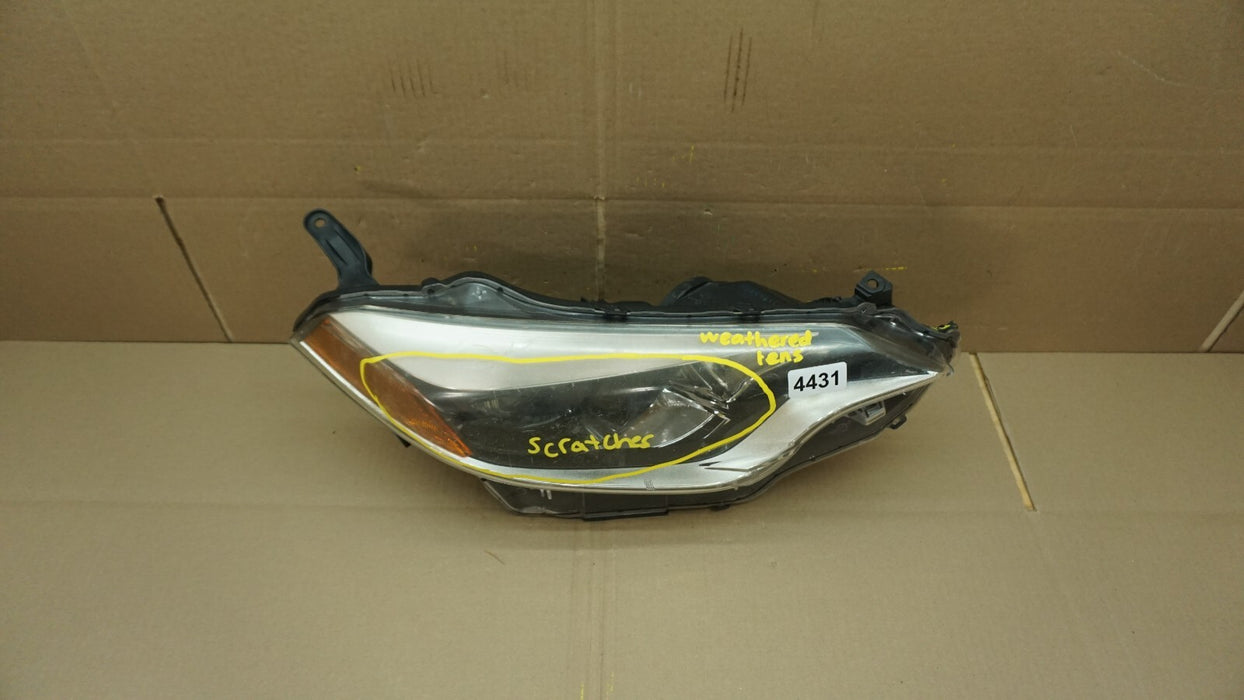 2014-2016 TOYOTA COROLLA FRONT RIGHT PASSENGER SIDE HEADLIGHT HALOGEN OEM 947449