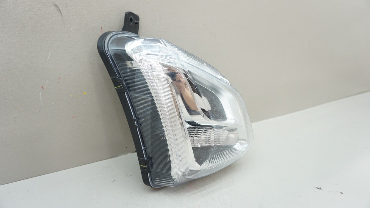 2018-2021 CHEVROELT EQUINOX FRONT RIGHT PASSENGER SIDE FOG DAY RUNNING LIGHT OEM