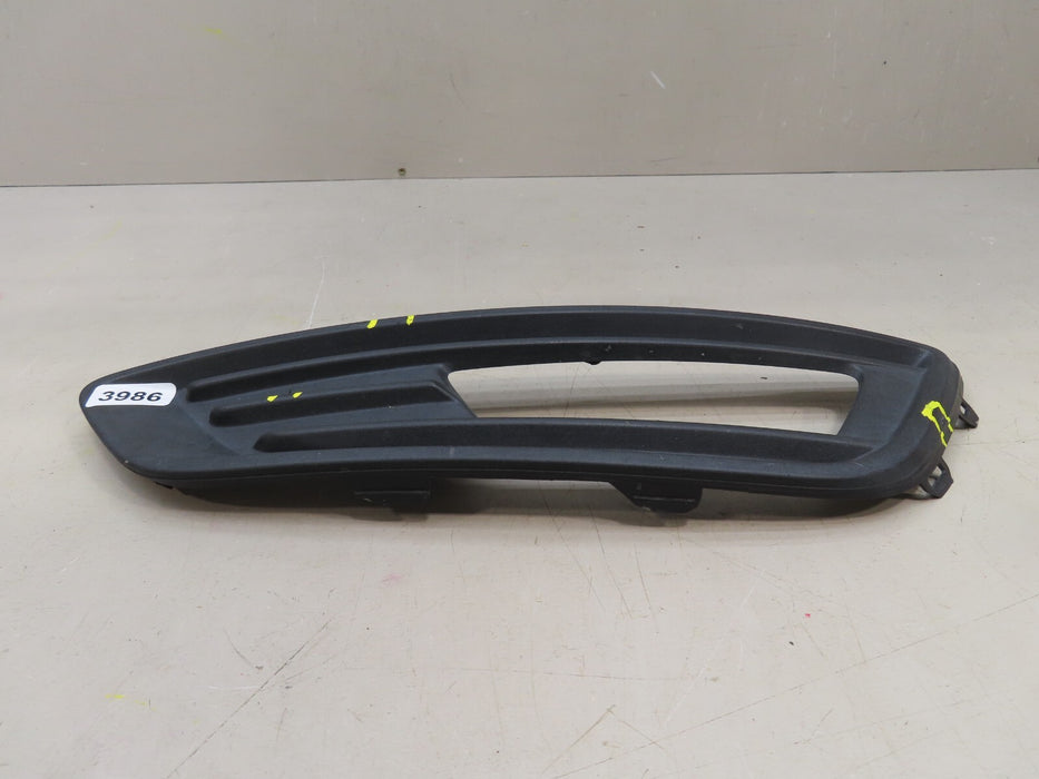 2015-2018 FORD FOCUS SEDAN FRONT LEFT BUMPER FOG LIGHT BEZEL OEM F1EB-15A299-AA
