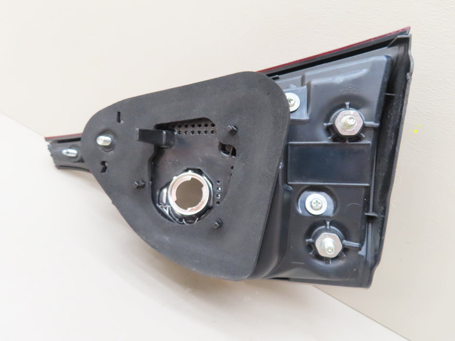 2020 2021 2022 TOYOTA COROLLA REAR LEFT DRIVER SIDE TAIL LIGHT INNER OEM