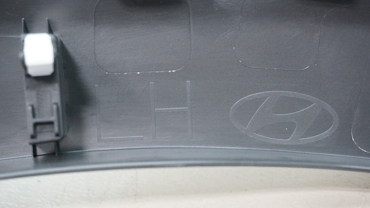 2024-2025 HYUNDAI SANTA CRUZ XRT FRONT LEFT FENDER FLARE TRIM OEM K5F32-AC5A0