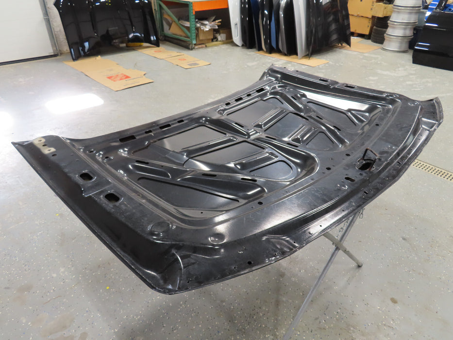 2016-2018 CHEVROLET SILVERDAO 1500 FRONT HOOD BONNET PANEL OEM