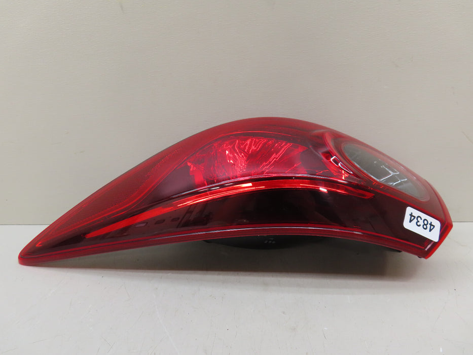 2014-2018 MAZDA 3 HATCHBACK REAR RIGHT PASSENGER SIDE TAIL LIGHT OEM