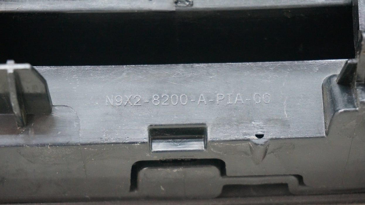 2023-2025 RANGE ROVER SPORT L461 FRONT BUMPER RADIATOR GRILLE OEM N9X2-8200-A