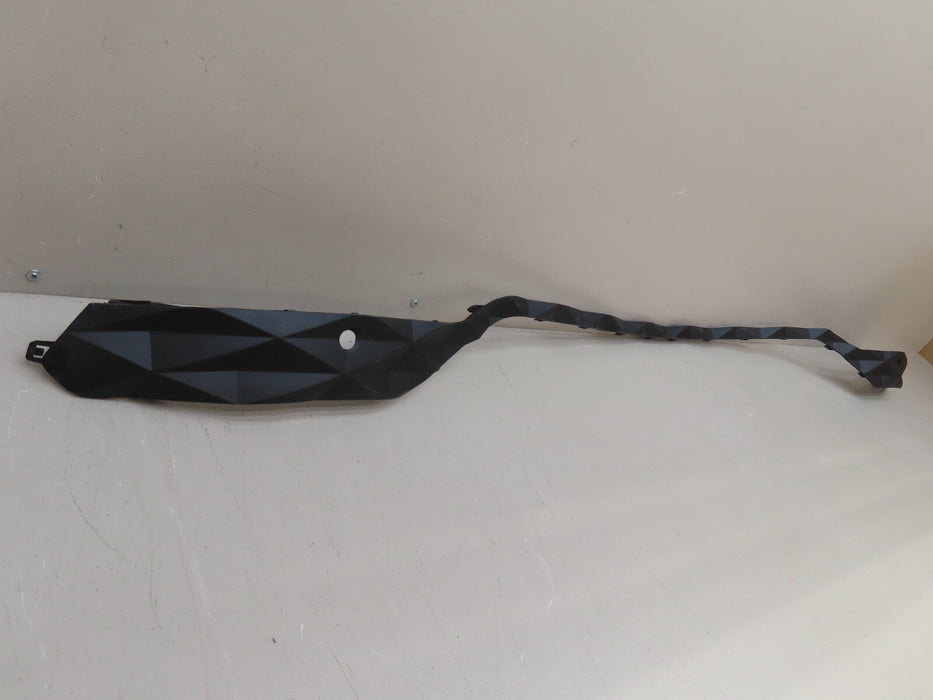 2022-2023 HYUNDAI TUCSON REAR CENTER BUMPER COVER MOLDING OEM 86696-N9050