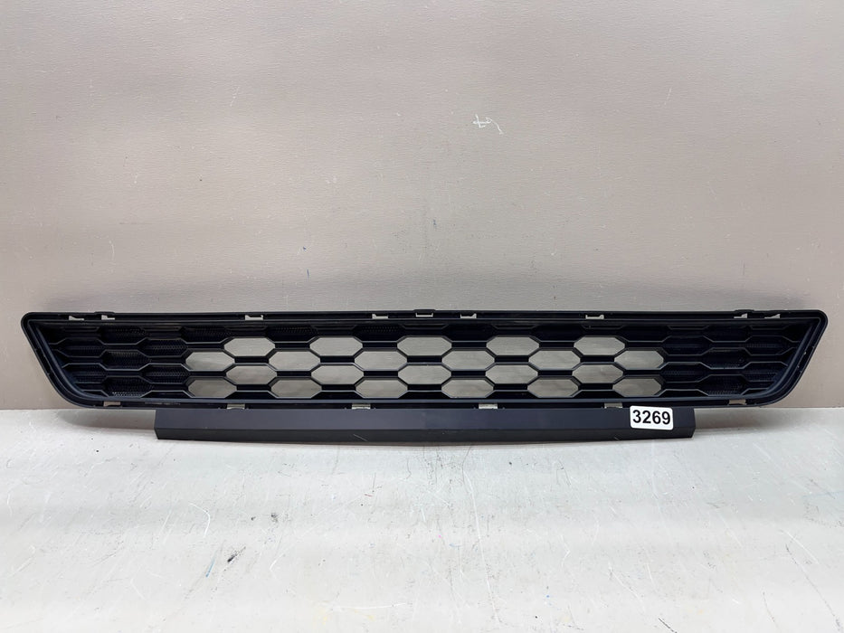 2015-2017 FORD MUSTANG LOWER FRONT GRILLE GRILL FR3B-17K945-ABW OEM