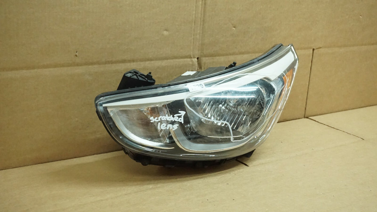 2015-2017 HYUNDAI ACCENT FRONT LEFT DRIVER SIDE HEADLIGHT HEADLAMP OEM 15 16 17
