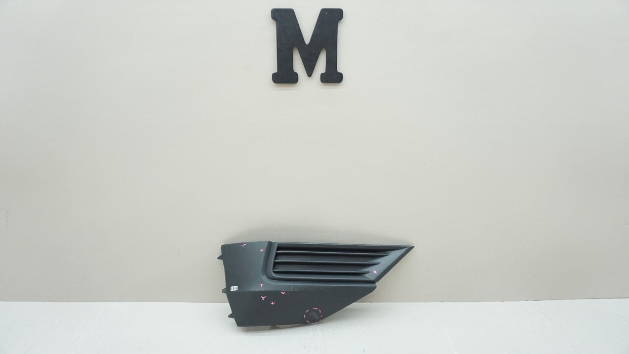 2018-2021 VOLKSWAGEN TIGUAN FRONT RIGHT FOG LIGHT COVER OEM 5NN853212D