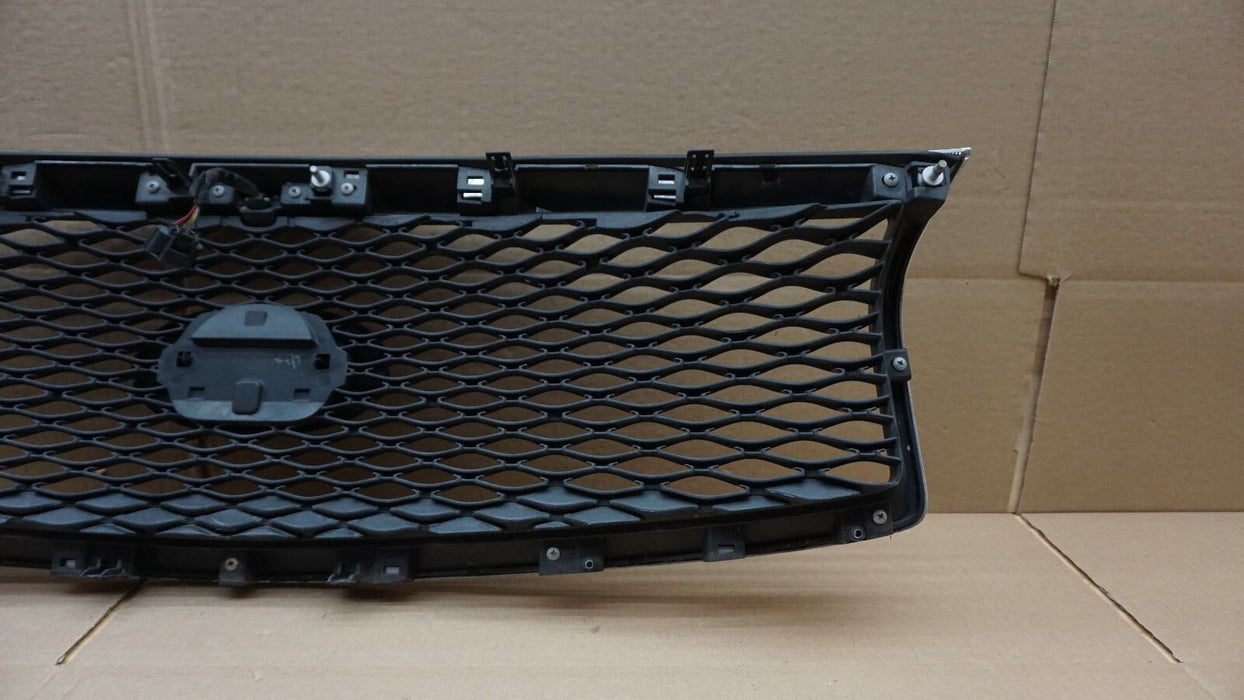 2015-2019 INFINITI Q70L Q70 FRONT UPPER RADIATOR GRILL GRILLE W/ CAMERA OEM