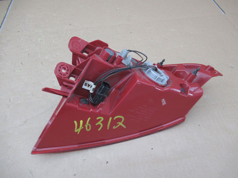 2018 2019 2020 Kia Stinger Left LH Driver Side Taillight LAMP OEM HALOGEN