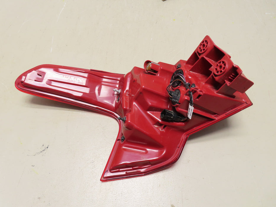 2021 2022 HYUNDAI SANTA FE REAR RIGHT PASSENGER TAIL LIGHT OUTER LED OEM